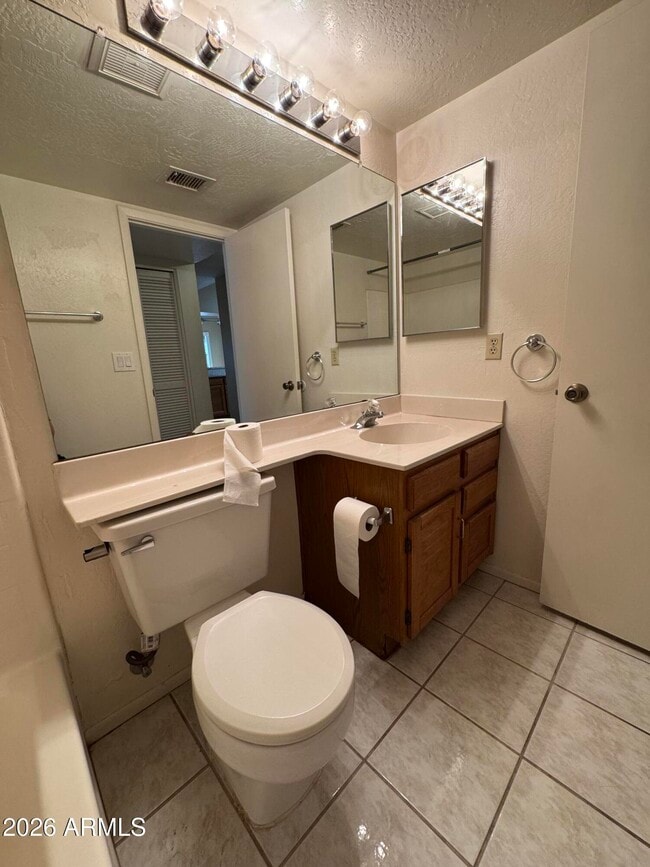 Building Photo - 24 W Melody Ave