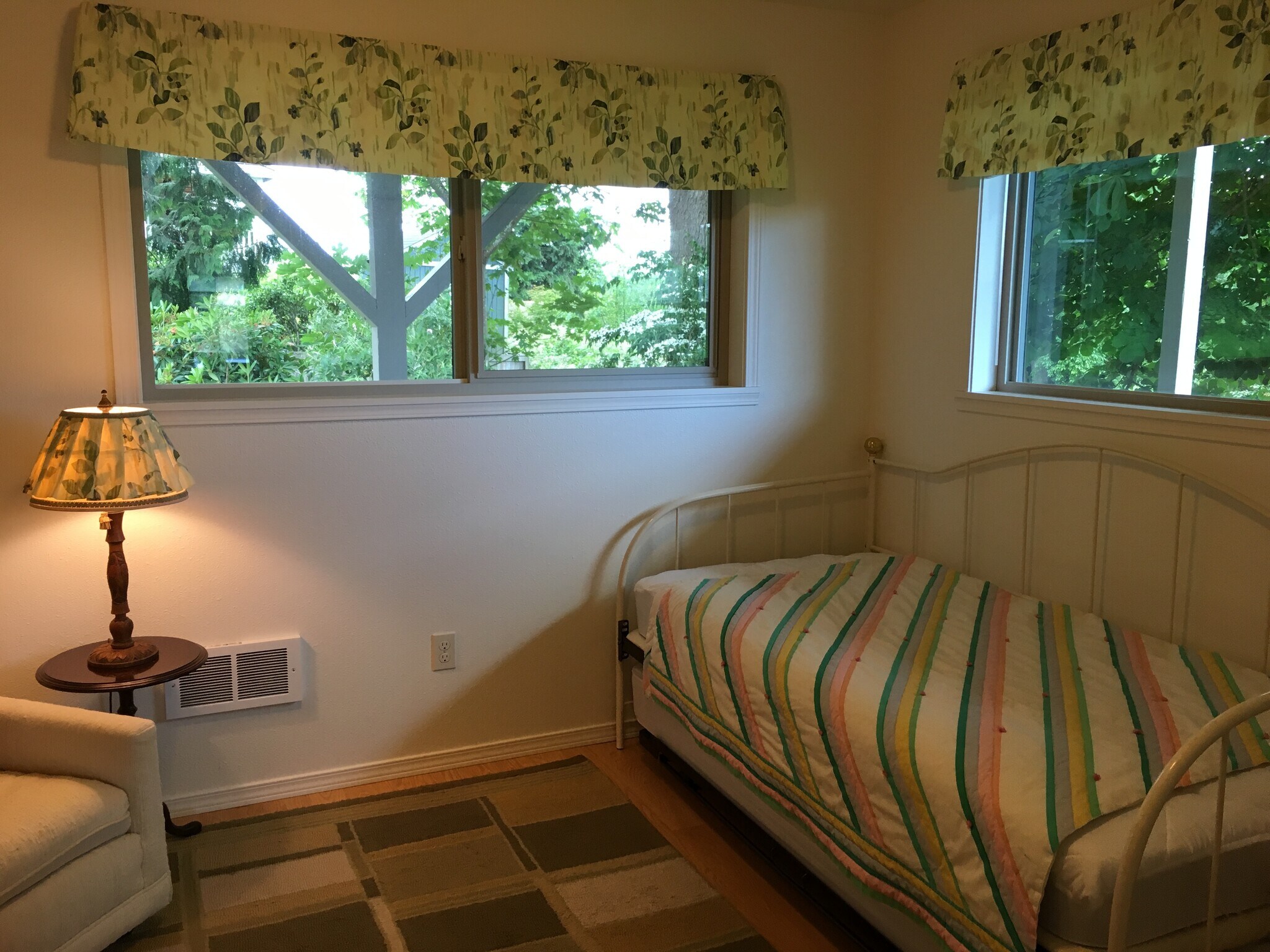 Bedroom - 820 Walnut St