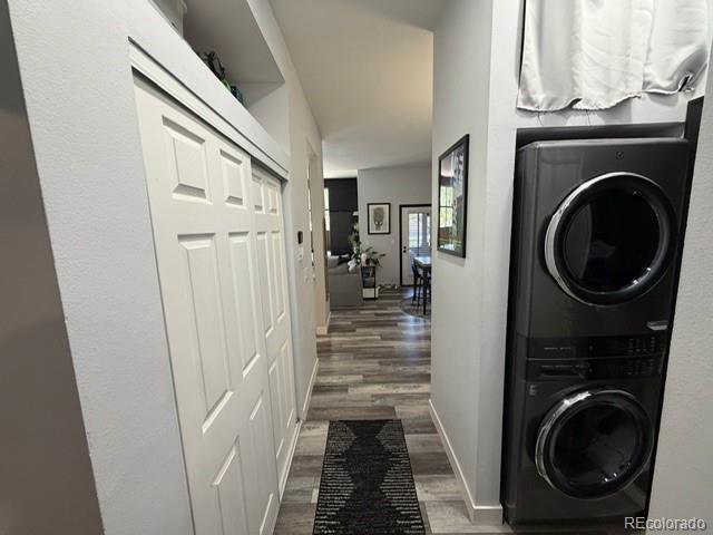 Building Photo - 2403 Glenarm Pl