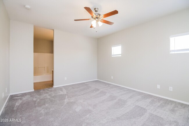 Building Photo - 13284 W Gelding Cir