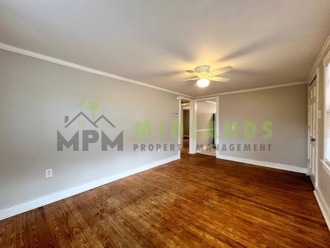 Building Photo - 135 Rivelon Rd