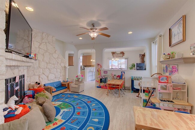 Building Photo - 6816 Sunderland Trail