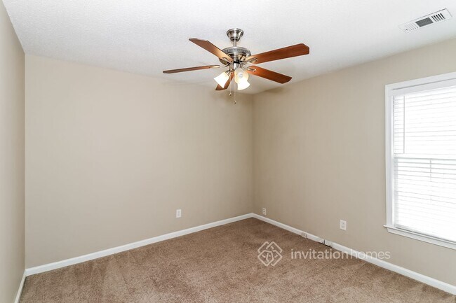 Building Photo - 1074 Wenham Ln