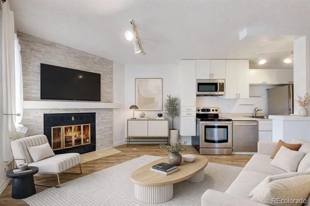 Building Photo - 1934 18th St