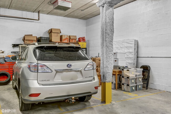 Two garage spots - 1157 W Erie St
