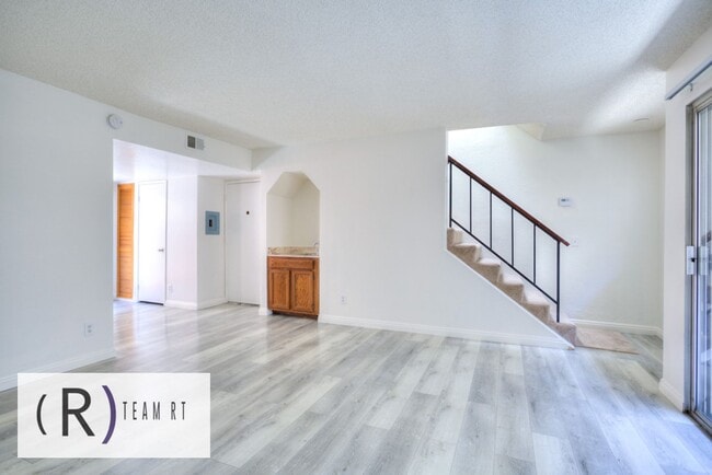 Building Photo - A Spacious Condo with a Quiet Community