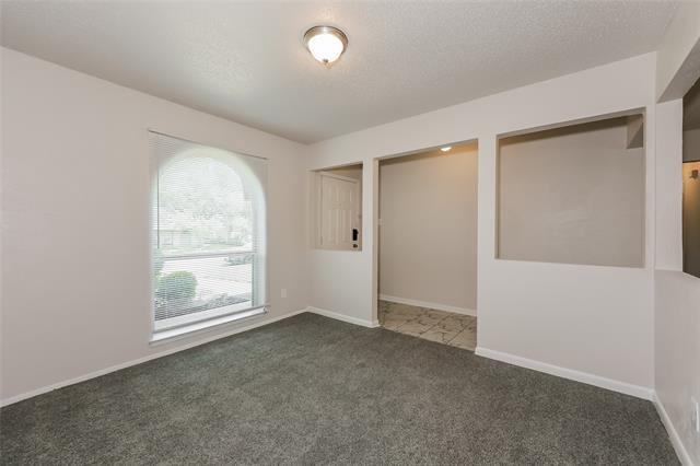 Building Photo - 1816 Christopher Dr