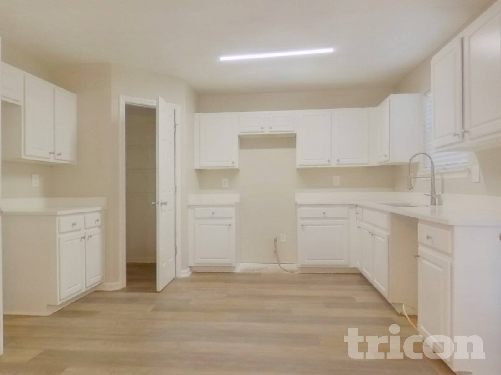 Building Photo - 63 Shadowhill Ct