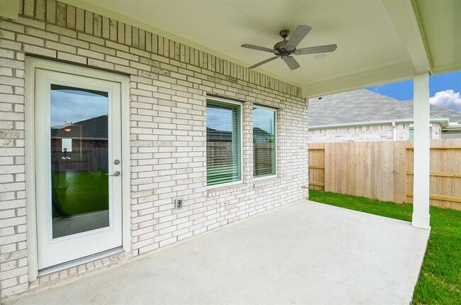 Building Photo - 1607 Blue Cypress Dr