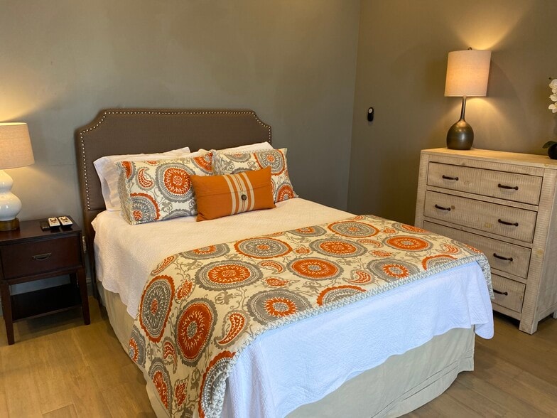 Building Photo - 1117 Washington St