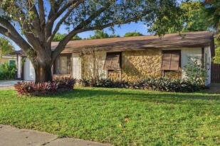 Building Photo - 2545 Conroy Dr