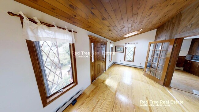 Building Photo - 63 Johnson St