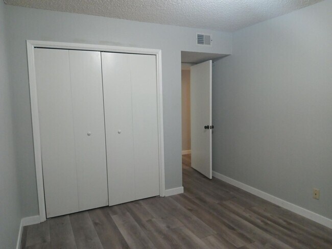 Building Photo - Desirable Two-Story Condo in the North East