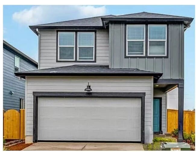 Primary Photo - Brand new home