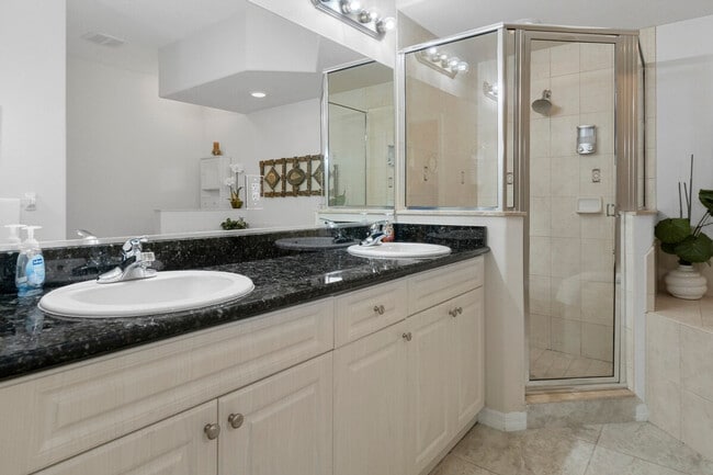 Building Photo - 4845 S Tromp Lp