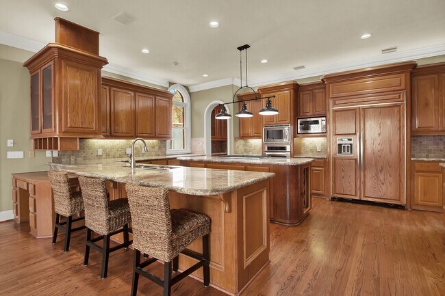 Building Photo - 13714 Gainesway Dr