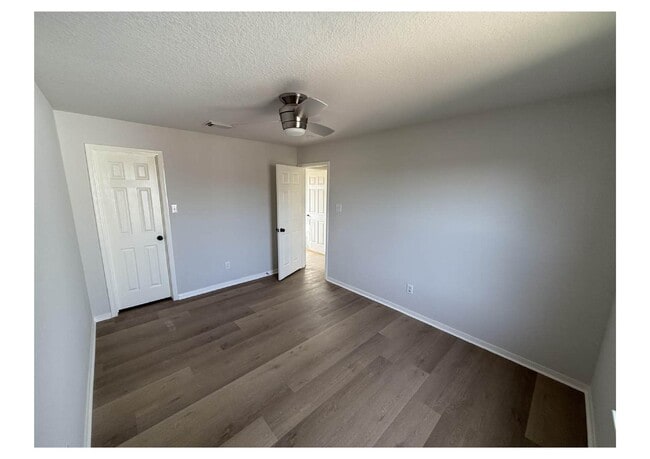 Building Photo - 4106 Forest Rain Ln