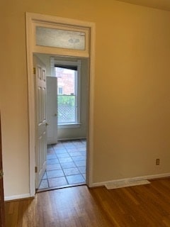 3rd bed or den - 3425 Bryant St