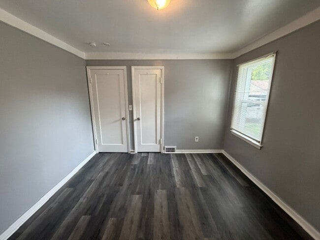 Building Photo - 15328 Kentfield St