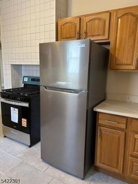 Building Photo - 429 W Broad St