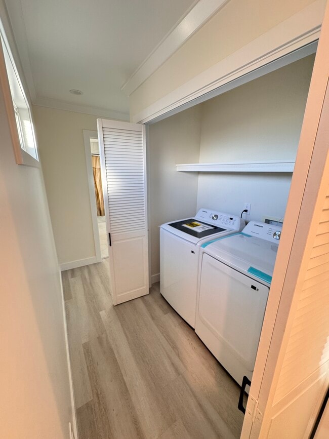 Building Photo - 23442 Kathryn Ave