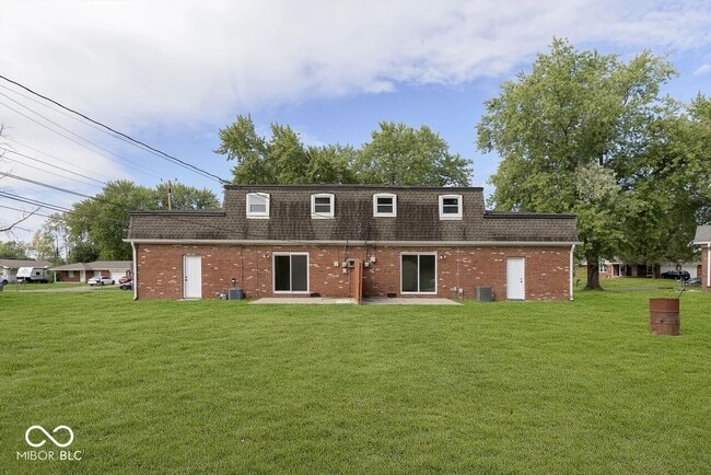 Building Photo - 7737 Southfield Dr