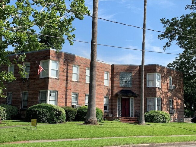 Building Photo - 4821 Rusk St