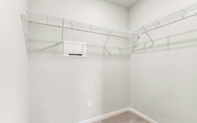 Building Photo - 1561 SW Fielder Pl