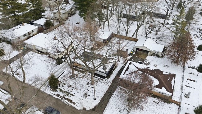 Building Photo - 15409 S Union Pl