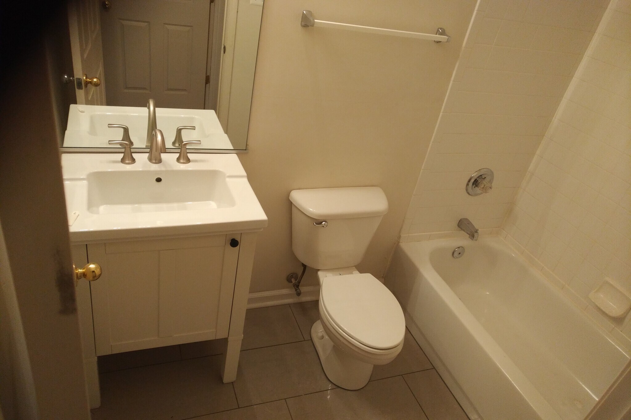 Building Photo - 2653 Park Tower Drive Unit 102