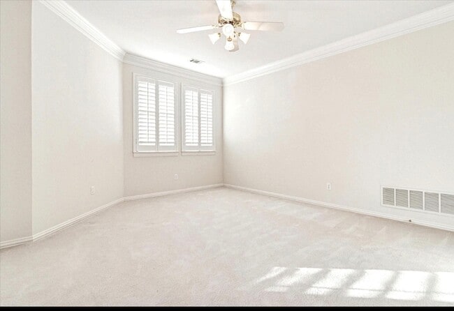 Building Photo - 1410 Biltmore Ct