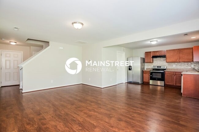 Building Photo - 3 Bedroom Pet-Friendly Home in Gastonia, NC with Main Street Renewal