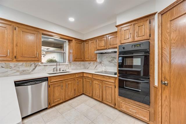 Building Photo - 6943 Mill Falls Dr