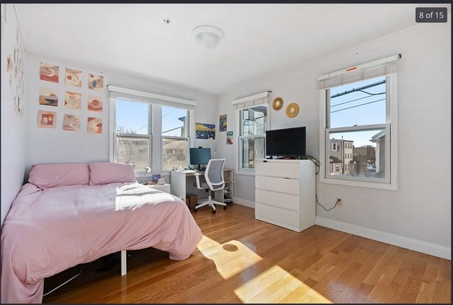 Building Photo - 150 W 9th St