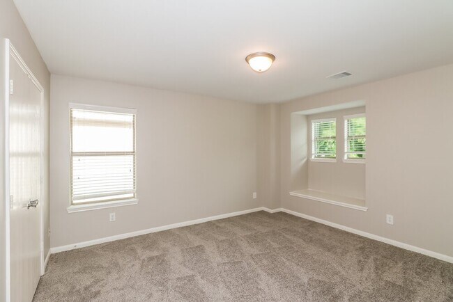 Building Photo - 20730 Dickinson Manor Ln