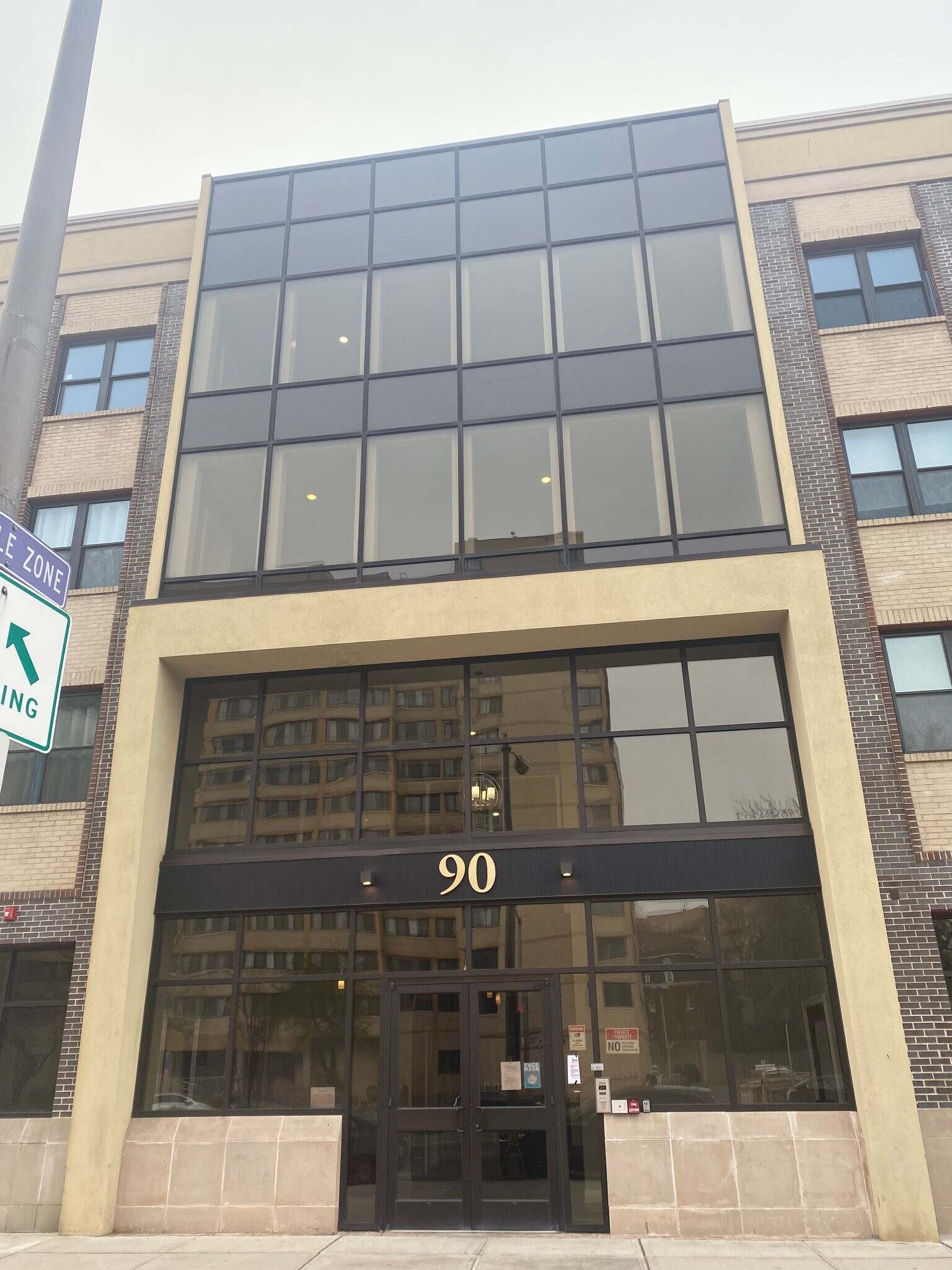 Building Photo - 90 Clinton Ave