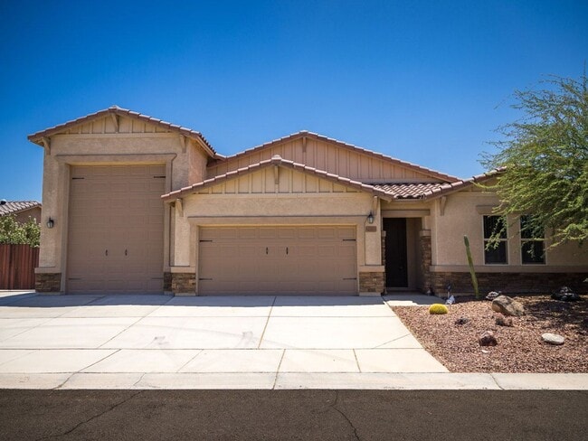 Primary Photo - Furnished pool home for rent!