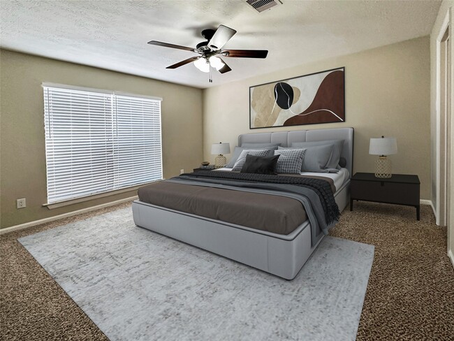 Building Photo - 2002 Summerall Ct