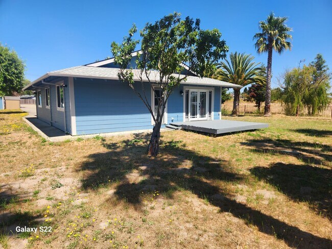 Building Photo - Must See, Incredible 3 bedroom, 2 bathroom...