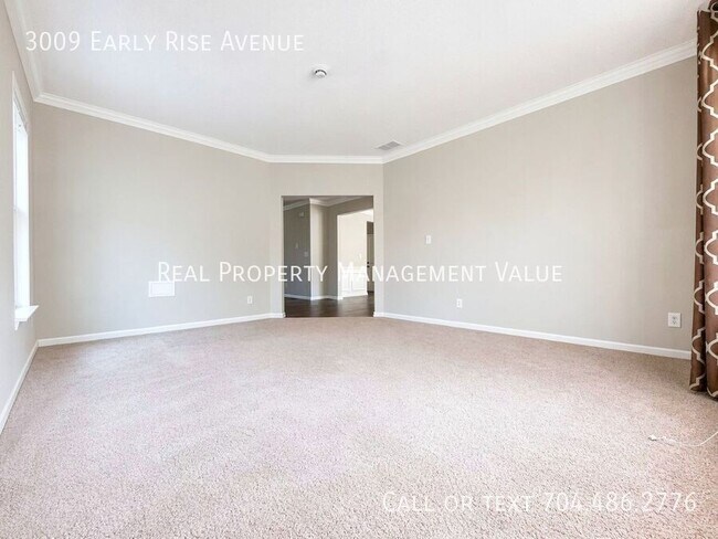 Building Photo - 3009 Early Rise Ave