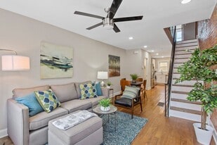 Building Photo - 602 Fernon St