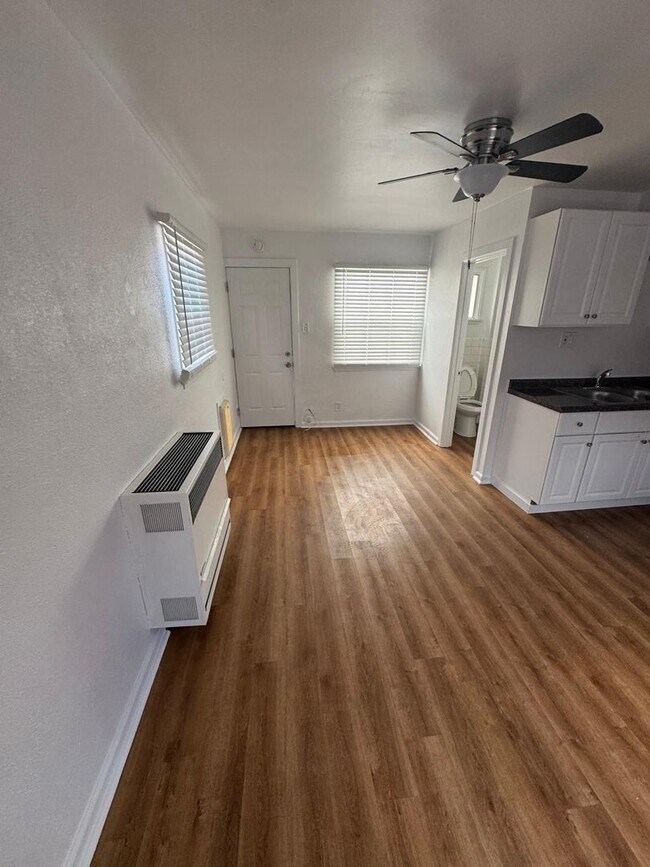 Building Photo - 825 Obispo Ave