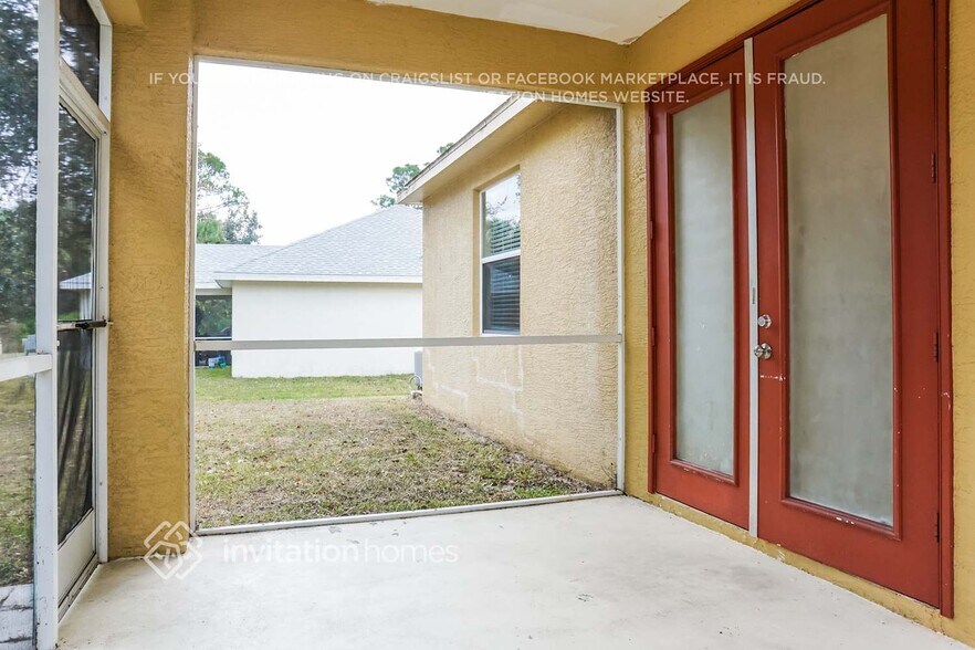 Building Photo - 2844 Wells Ave