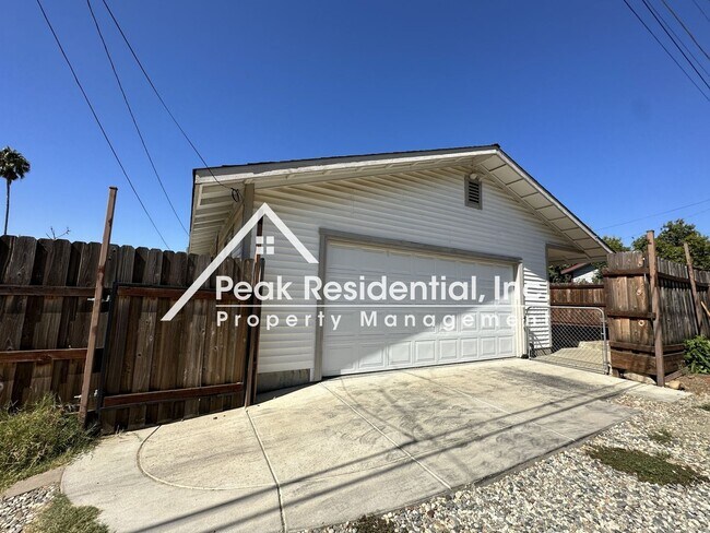 1 br, 1 bath House - 217-B Needles Way - 217 Needles Way Folsom CA ...