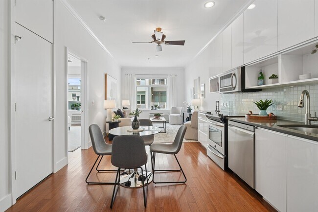 Building Photo - 217 Newark Ave