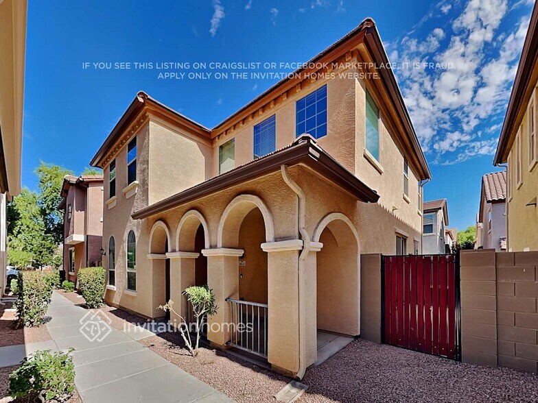 Primary Photo - 1469 S Sinova Ave