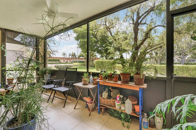 Building Photo - 15484 Lakes of Delray Blvd