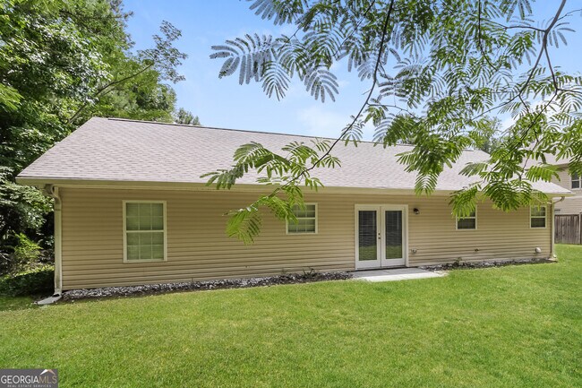 Building Photo - 571 Cardell Cir SE