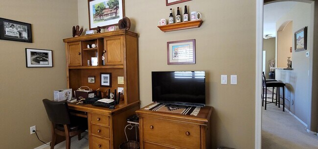 Building Photo - FURNISHED Single Family Home-RATE DISPLAYED IS FOR WINTER SEASON