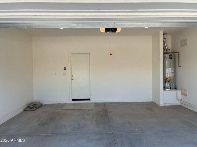 Building Photo - 20109 W Palo Verde Dr